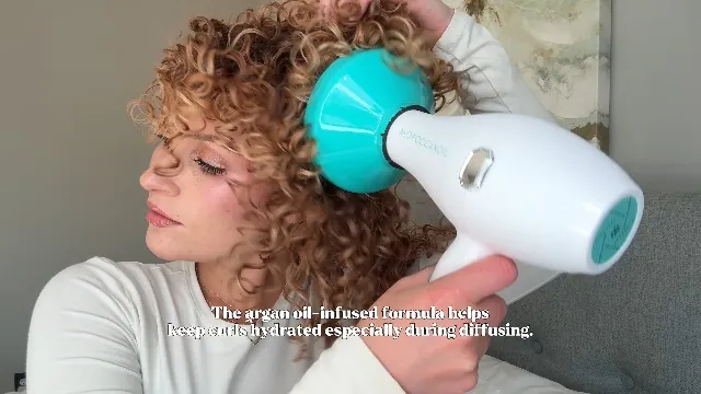 Moroccanoil Curl Defining Cream Review: Curly Hair Styler image 7