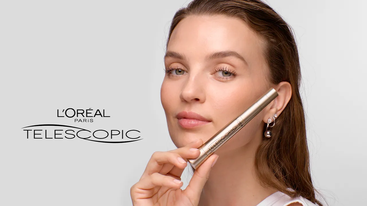 L'Oreal Paris Original Telescopic Mascara Review image 7