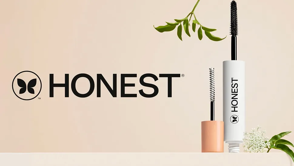 Honest Beauty 2-in-1 Extreme Length Mascara Review image 7