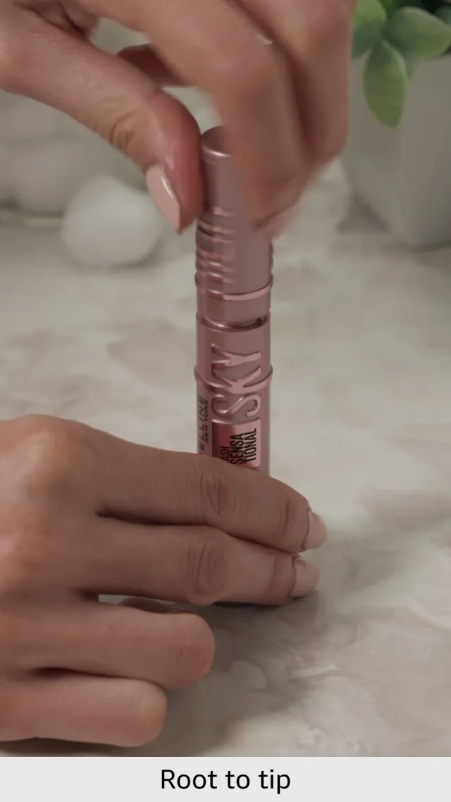 Maybelline Sky High Washable Mascara Review image 7