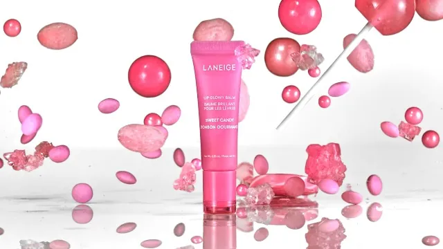 LANEIGE Lip Glowy Balm Review: Sheer Tinted Lip Balm image 7
